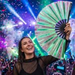 Festival Fan holografický vějíř zelené barvy – duhový Rave doplněk – Zobrazení 4