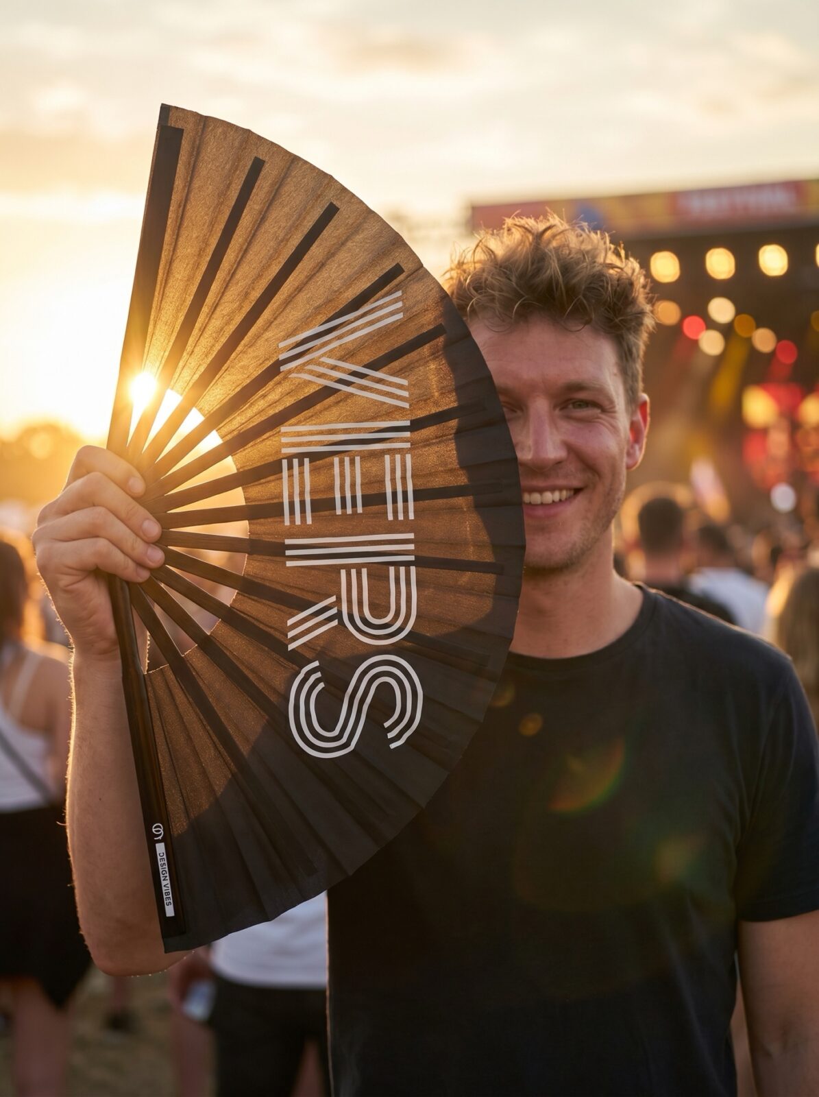 Festival Fan vějíř „VERS“ v černé barvě – statement pro Rave & CSD – Zobrazení 3
