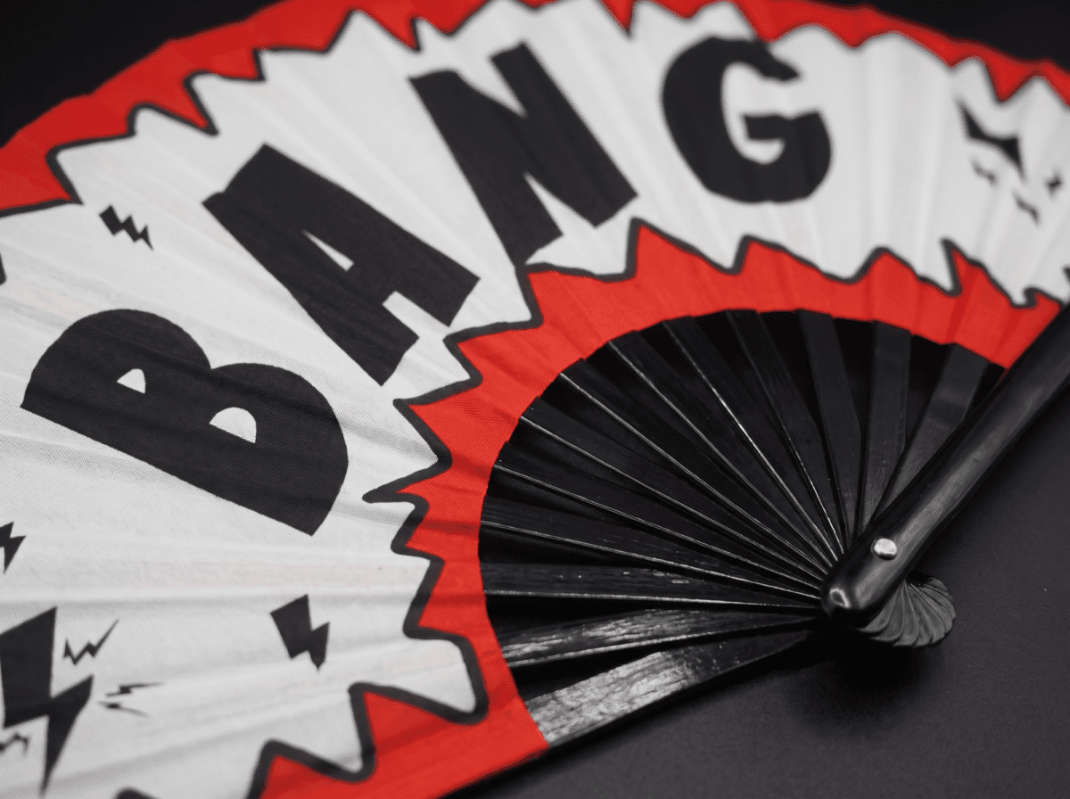 Festival Fan „BANG“ s komiksovým motivem v červené a bílé barvě, doplněk na Rave a párty, Zobrazení 8