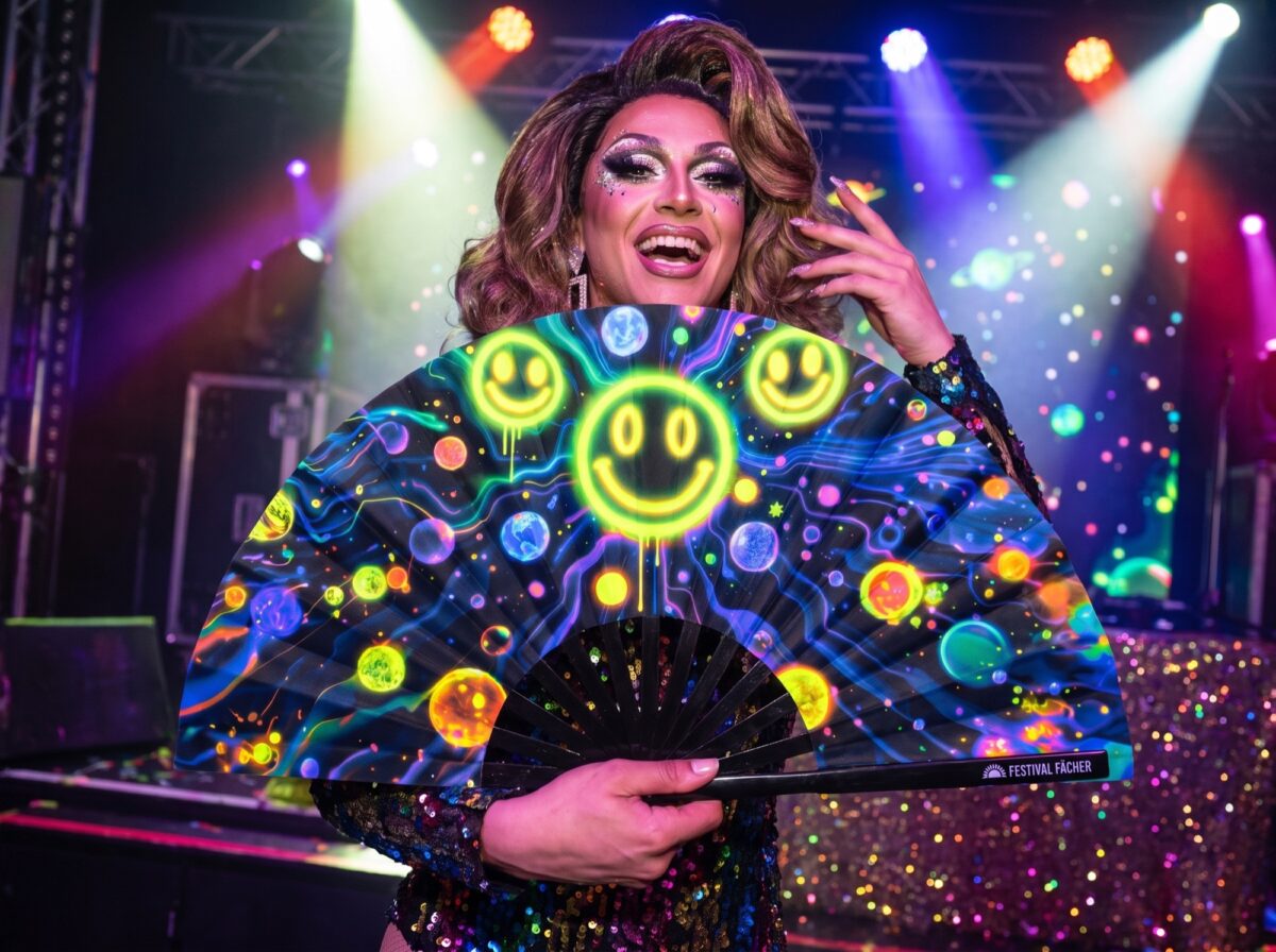 Festival Fan s neonovými acidovými smajlíky v černé barvě pro Techno a Rave, Zobrazení 5