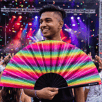 Festival Fan, průhledný s duhovými pruhy pro CSD a Pride, Zobrazení 4