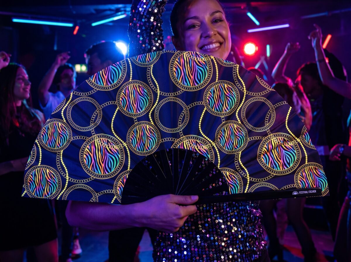 Festival Fan s neonovými kruhy v černé barvě pro Techno a Rave, Zobrazení 2