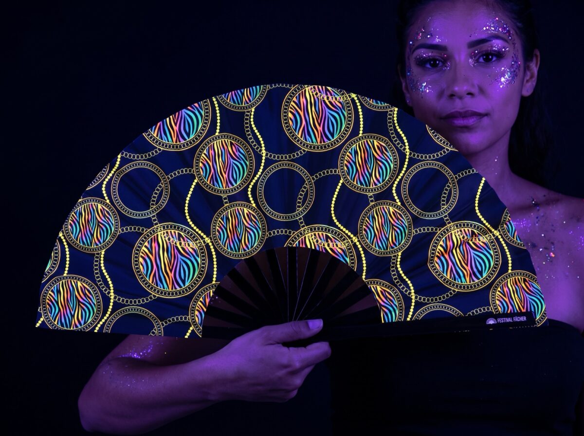 Festival Fan s neonovými kruhy v černé barvě pro Techno a Rave Rave (UV)