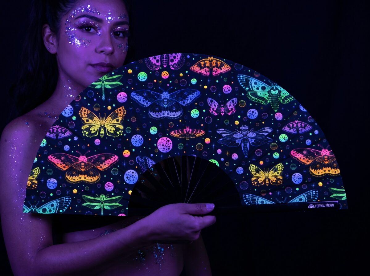 Festival Fan s neonovými motýly, černé, pro Rave a blacklight Rave (UV)