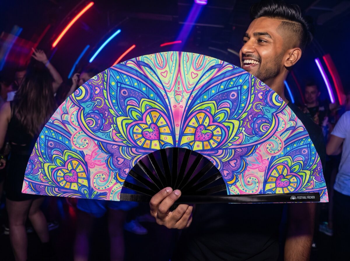 Festival Fan s motivem motýlí mandaly v tyrkysové barvě pro psytrance a Rave, Zobrazení 2