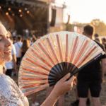 Festival Fan z mědi s holografickým efektem pro festivaly a Rave party, Zobrazení 3